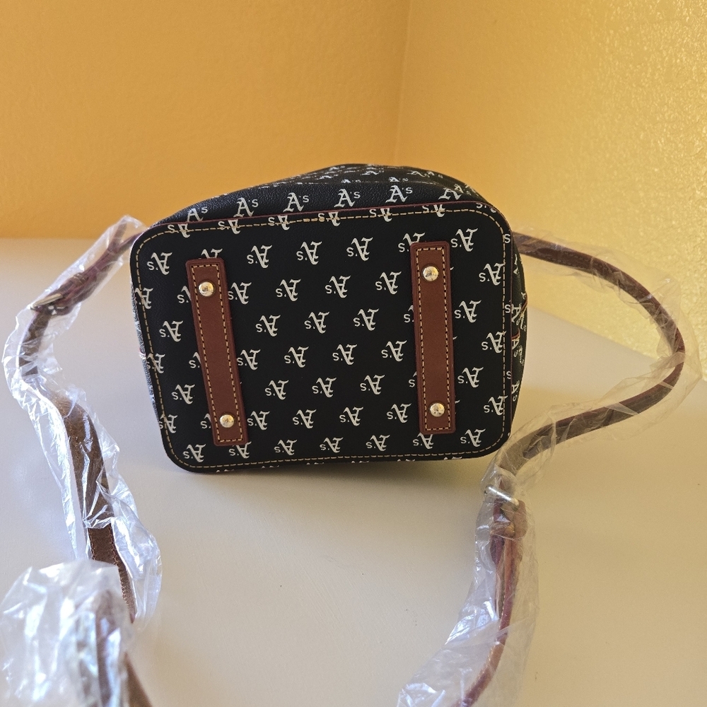 Dooney & Bourke MLB Oakland Athletics Drawstring Crossbody Shoulder Bag NWT $228 - Picture 11 of 13